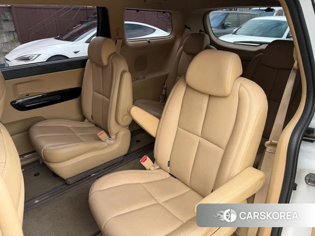 Kia The New Carnival id 5035885 из Кореи 7