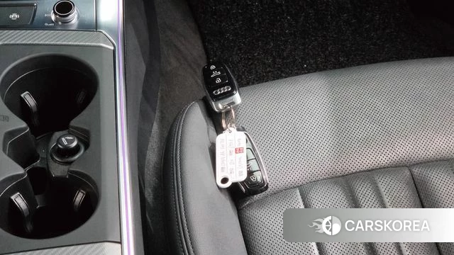Audi A6 (C8) id 5023356 из Кореи 7