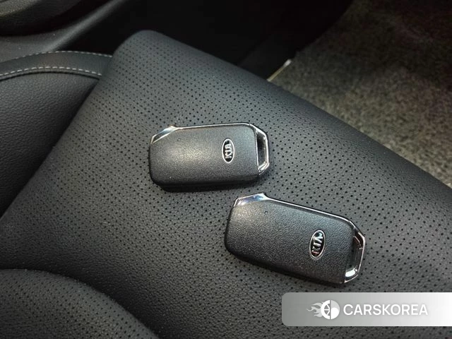 Kia Come New K3 id 5035542 из Кореи 7
