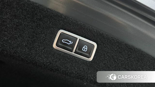 Genesis G90 (RS4) id 5017280 из Кореи 7