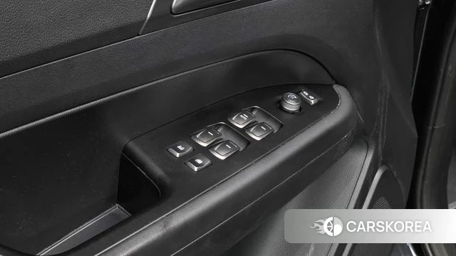 Ssangyong The New Rexton Sports Cannes id 4917640 из Кореи 7