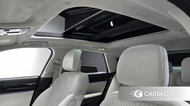 Hyundai Grandeur Hybrid (GN7) id 4735631 из Кореи 7