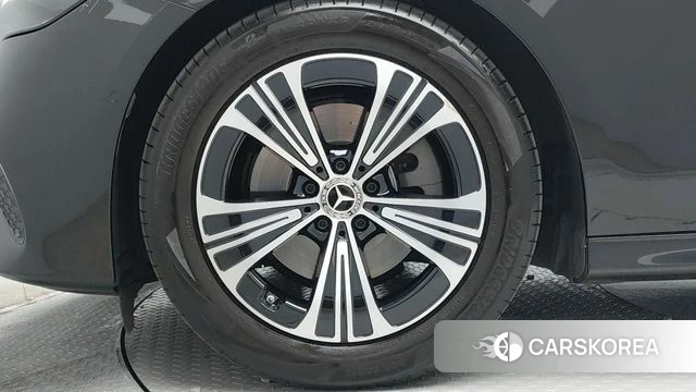 Mercedes-Benz E-Class W214 id 4985094 из Кореи 7