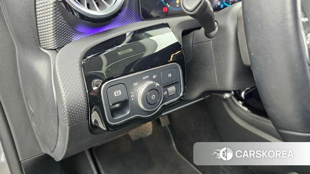 Mercedes-Benz A-Class W177 id 4951570 из Кореи 7