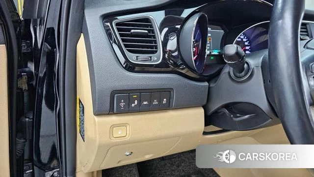 Kia The New Carnival id 4977602 из Кореи 7