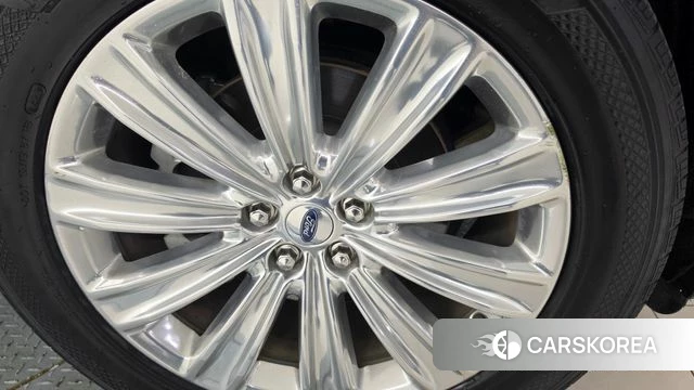 Ford Explorer 6th Generation id 4524800 из Кореи 7