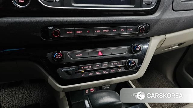 Kia The New Carnival id 4856443 из Кореи 7