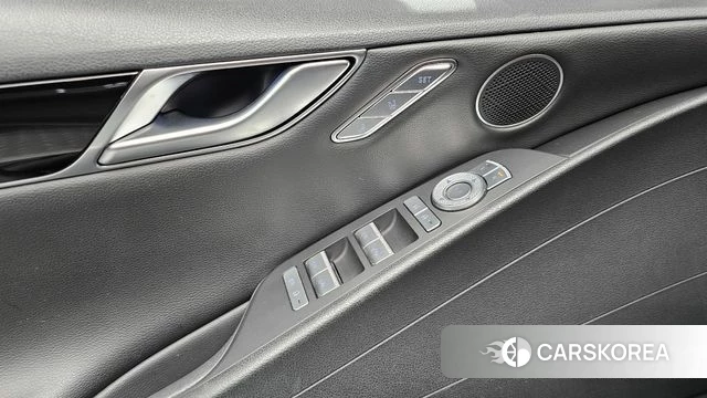 Genesis G80 (RG3) id 5013248 из Кореи 7