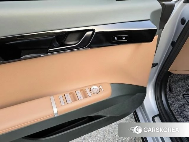 Hyundai Grandeur Hybrid (GN7) id 4749232 из Кореи 7