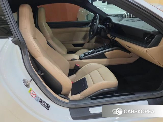 Porsche 911(992) id 4966646 из Кореи 7