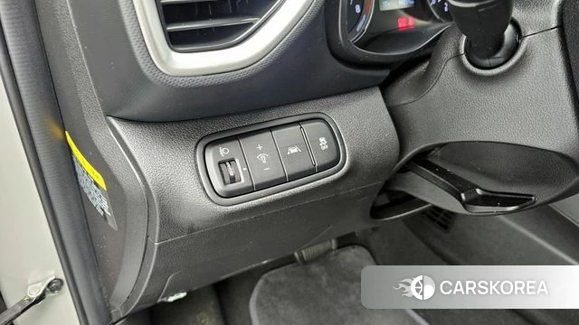 Hyundai Venue id 4717421 из Кореи 7