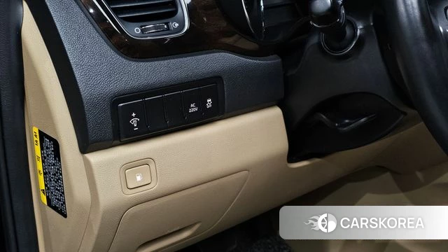 Kia The New Carnival id 4918750 из Кореи 7