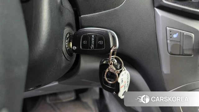 Hyundai The New Grand Starex id 4952916 из Кореи 7
