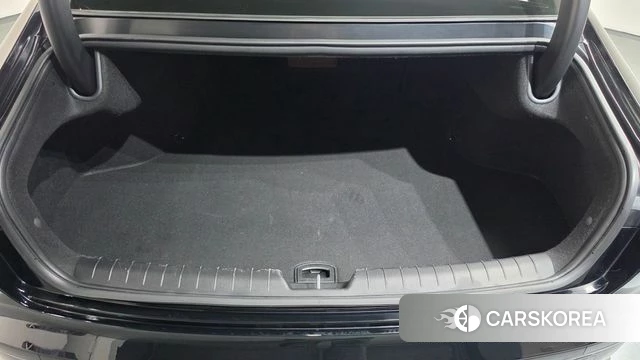 Hyundai Grandeur Hybrid (GN7) id 4778432 из Кореи 7