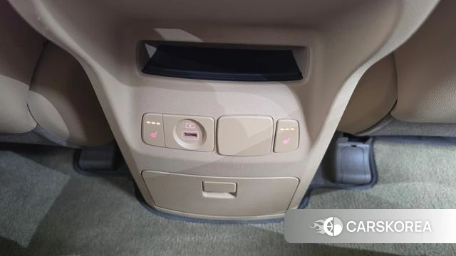 Kia The New Carnival id 5035952 из Кореи 7