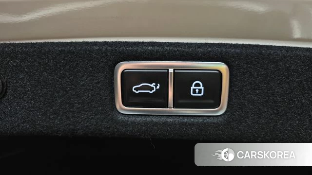 Hyundai Grandeur Hybrid (GN7) id 4792413 из Кореи 7