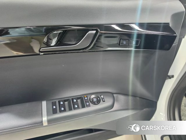 Hyundai Grandeur (GN7) id 4995286 из Кореи 7