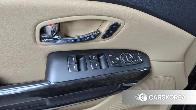 Kia The New Carnival id 3845447 из Кореи 7