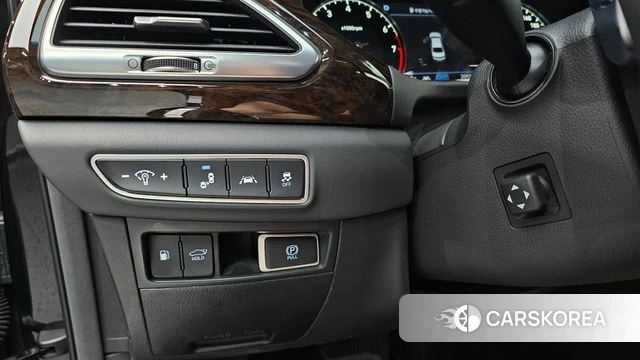 Genesis G90 id 4923780 из Кореи 7