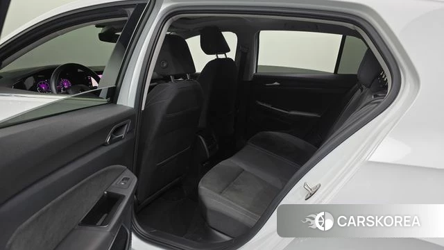 Volkswagen Golf 8th Generation id 5046271 из Кореи 7