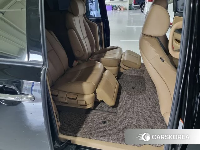 Kia The New Carnival id 4982519 из Кореи 7