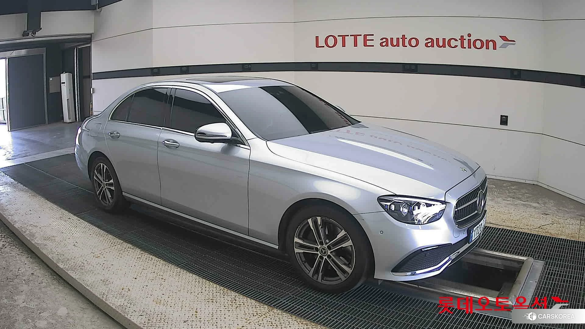 Mercedes-Benz Mercedes-Benz E350 4MATIC id 4989966 из Кореи 7