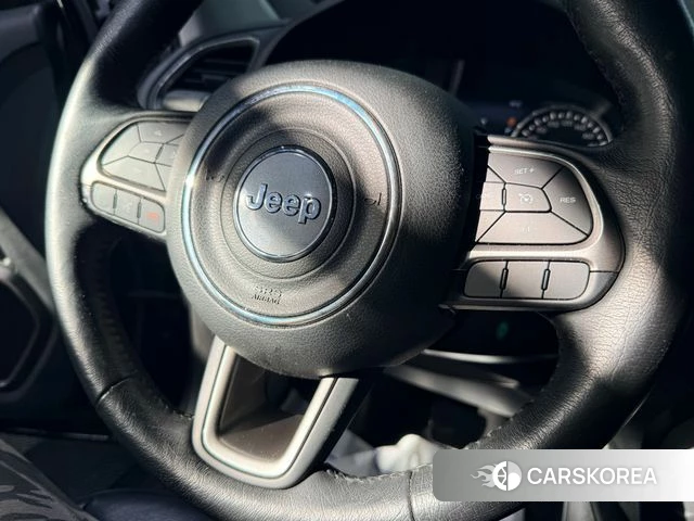 Jeep Renegade id 5029218 из Кореи 7