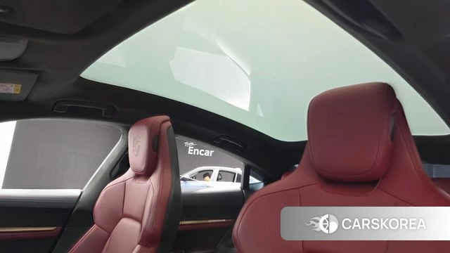 Porsche Taycan id 4649929 из Кореи 7