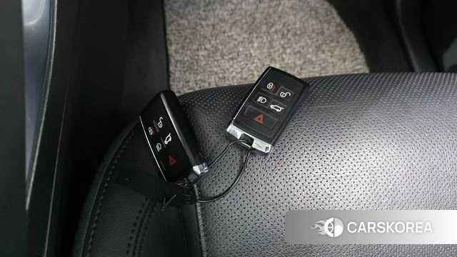 Jaguar E-PACE id 5023902 из Кореи 7