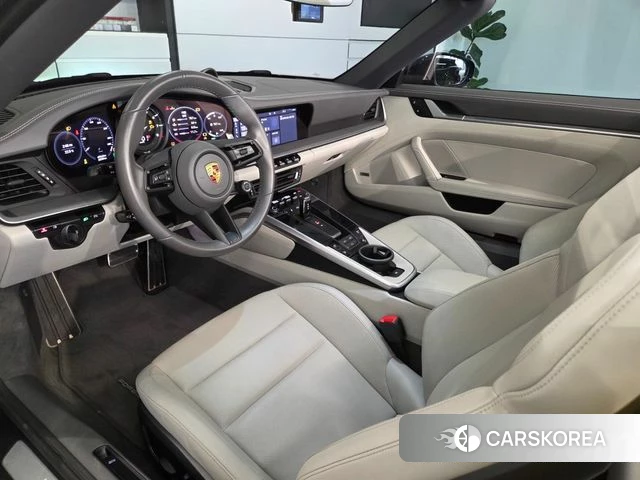 Porsche 911(992) id 4769815 из Кореи 7
