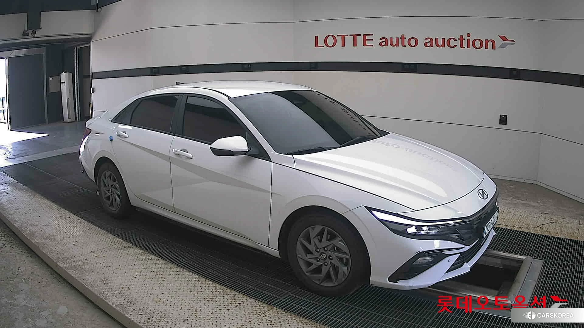 Hyundai Avante id 4990085 из Кореи 7