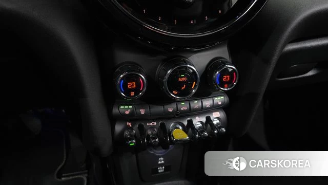 Mini Cooper Electric id 4917651 из Кореи 7