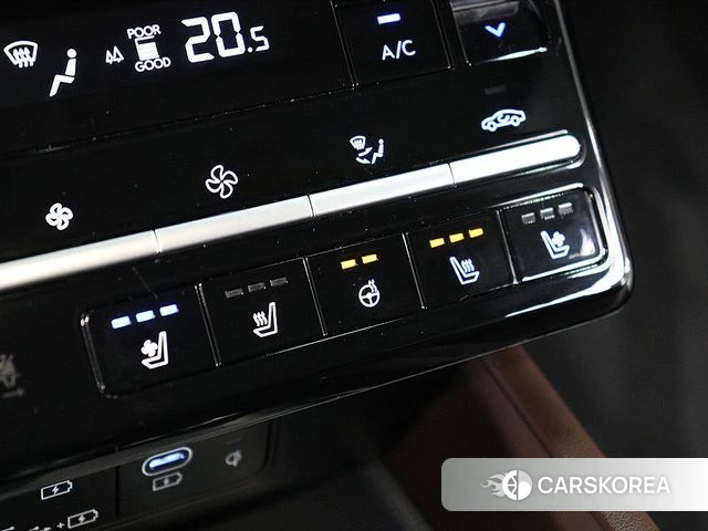 Hyundai Grandeur Hybrid (GN7) id 5000601 из Кореи 7