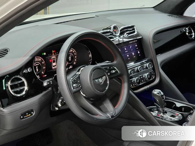 Bentley Bentayga id 5000574 из Кореи 7