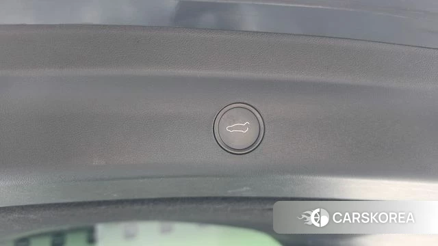 Tesla Model Y id 4951431 из Кореи 7
