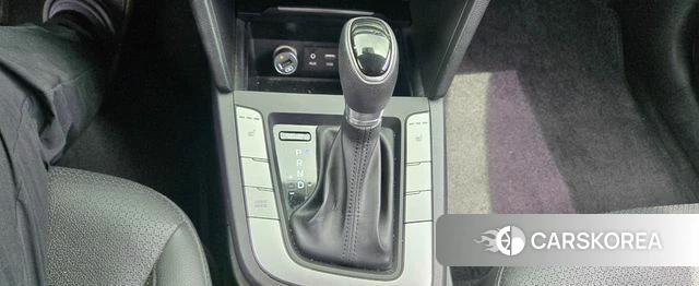 Hyundai Avante AD id 4765627 из Кореи 7