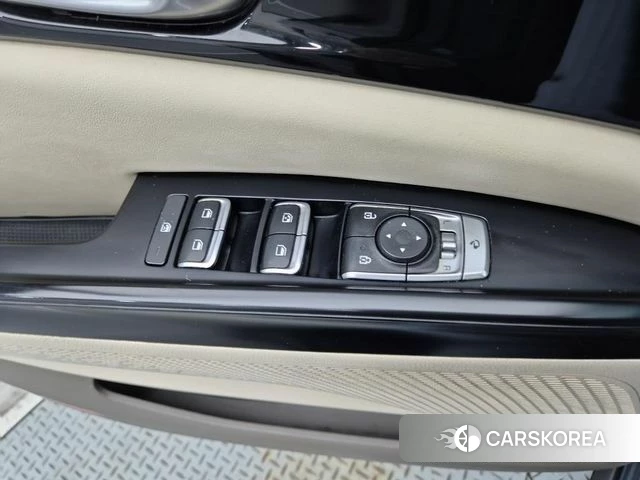 Kia Carnival 4th generation id 4780073 из Кореи 7
