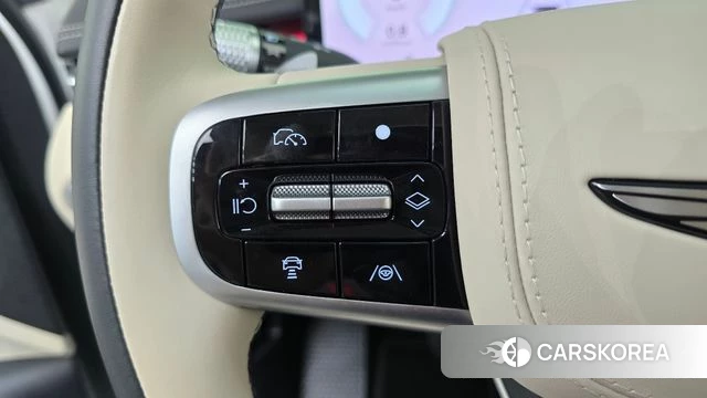Genesis GV70 id 5021190 из Кореи 7