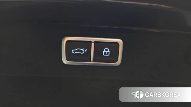 Hyundai Grandeur Hybrid (GN7) id 4949946 из Кореи 7