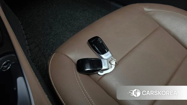 Mercedes-Benz E-Class W213 id 4849964 из Кореи 7