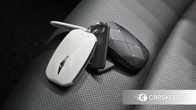 Genesis GV60 id 4992047 из Кореи 7