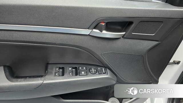 Hyundai The New Avante AD id 5048198 из Кореи 7