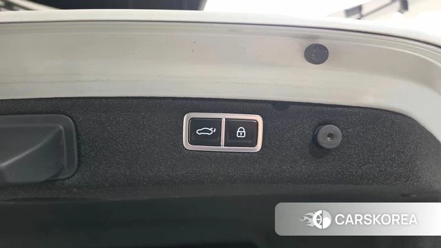 Genesis The New G70 id 4976863 из Кореи 7