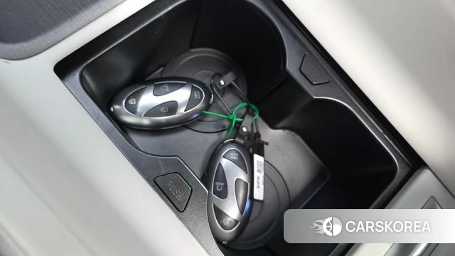 Hyundai Grandeur Hybrid (GN7) id 5021093 из Кореи 7
