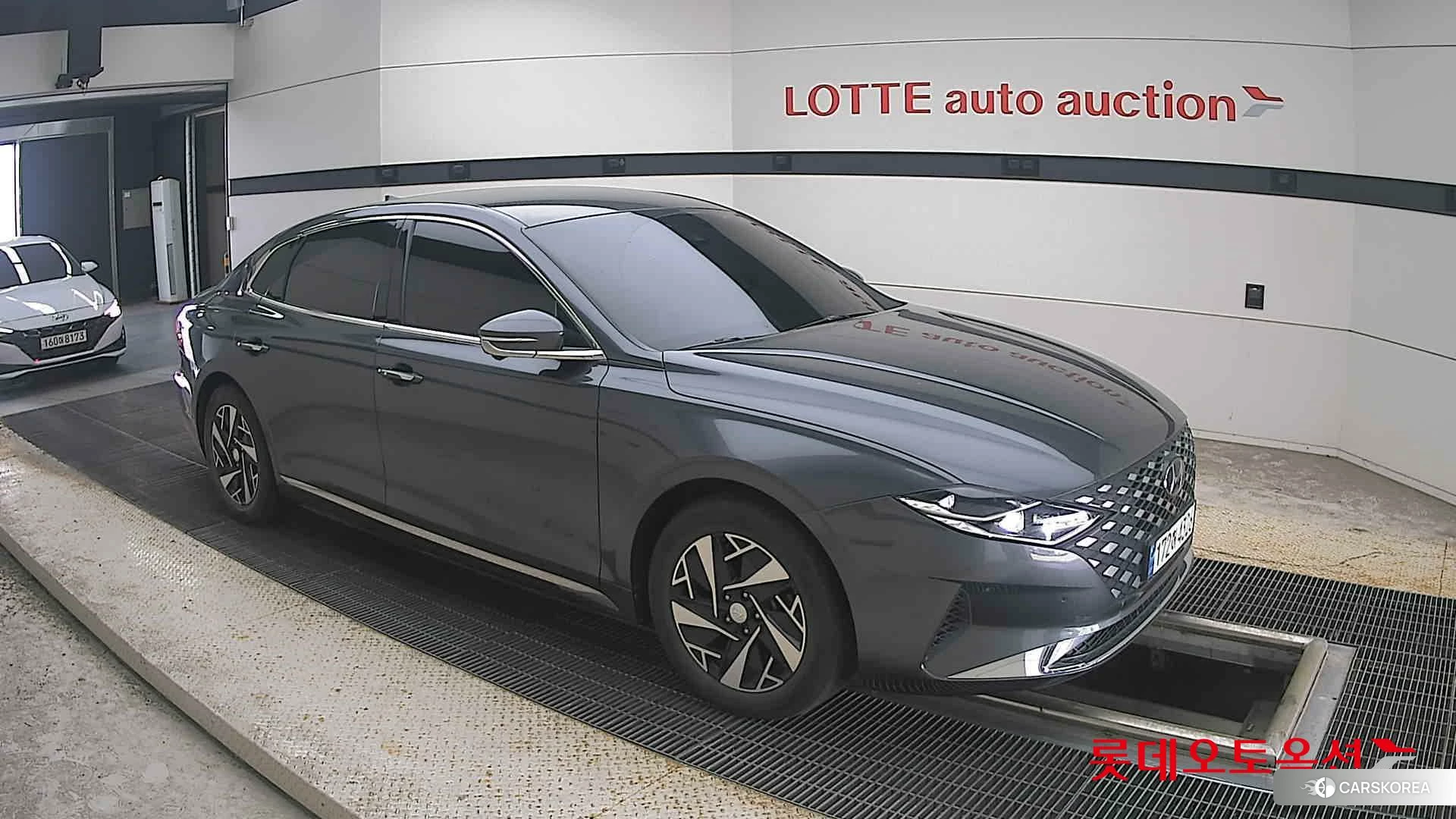 Hyundai Grandeur Hybrid id 4990061 из Кореи 7