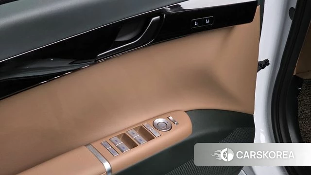 Hyundai Grandeur Hybrid (GN7) id 4979974 из Кореи 7