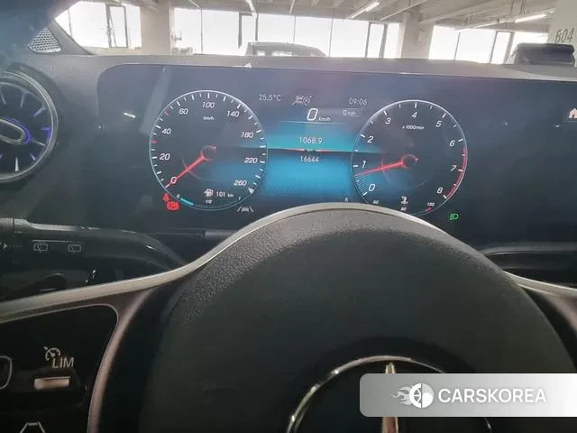 Mercedes-Benz GLA - Class H247 id 3153073 из Кореи 7