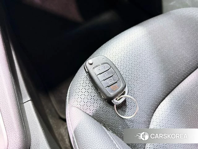 Hyundai Avante AD id 5042269 из Кореи 7