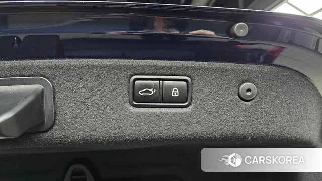 Genesis G70 id 5029159 из Кореи 7
