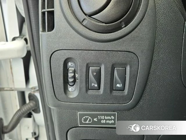 Renault Korea (Samsung) Master id 5003968 из Кореи 7
